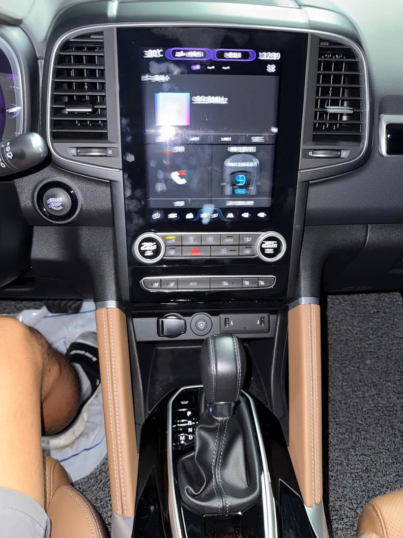 Renault Samsung QM6 центральная консоль и экран