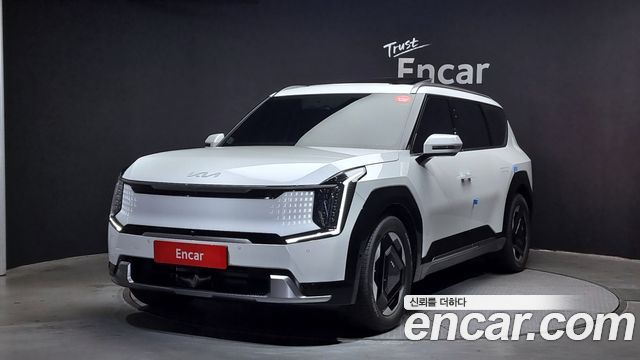 Kia Ev9 earth
