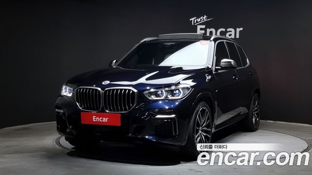 BMW X5 (g05) M50i