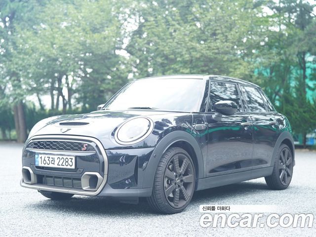 Mini Cooper Cooper s 5-door Resolute Edition 3rd generation