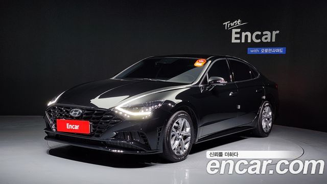 Hyundai Sonata (dn8) 2.0 Premium Plus