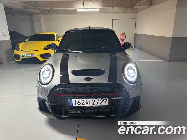Mini Cooper s convertible JCW 3rd generation
