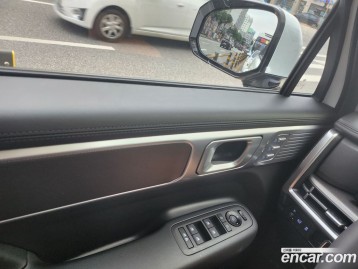 Hyundai Santa Fe (MX5)