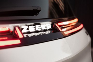 Zeekr X